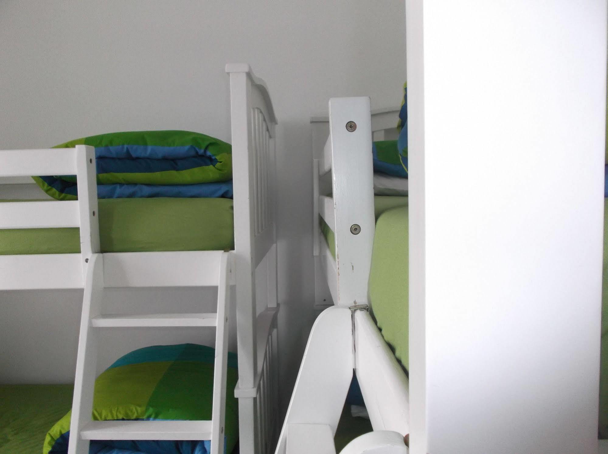 Bed and Breakfast Fairman House Backpackers à Derry Extérieur photo