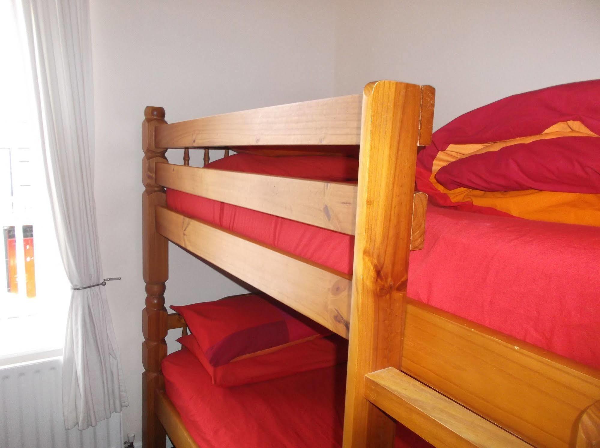 Bed and Breakfast Fairman House Backpackers à Derry Extérieur photo